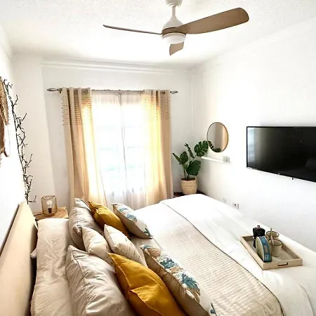 Sunset Oasis On The By Deihu Experiences Apartment *