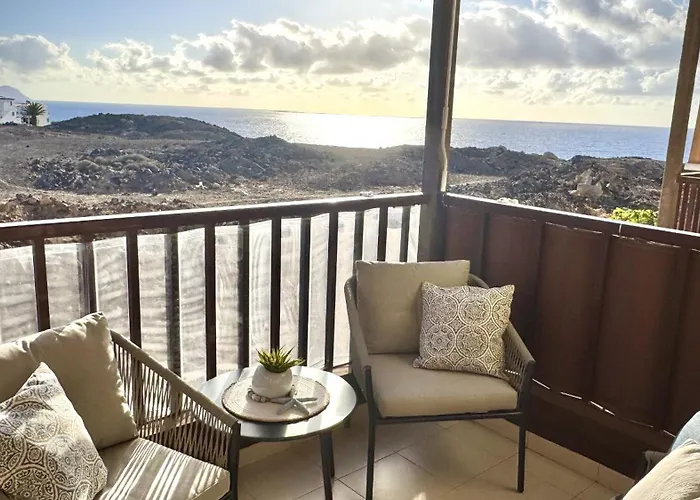 Sunset Oasis On The Apartament Arona (Tenerife)