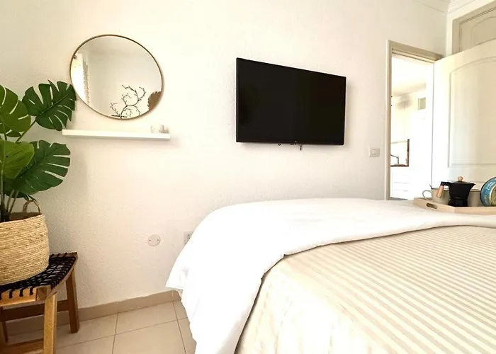 Sunset Oasis On The Apartament Arona (Tenerife)