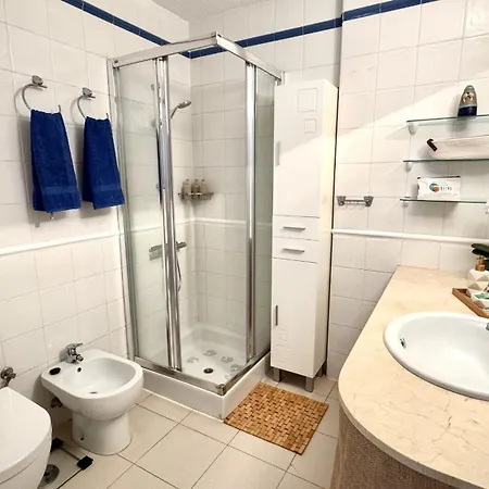 아파트 Sunset Oasis On The