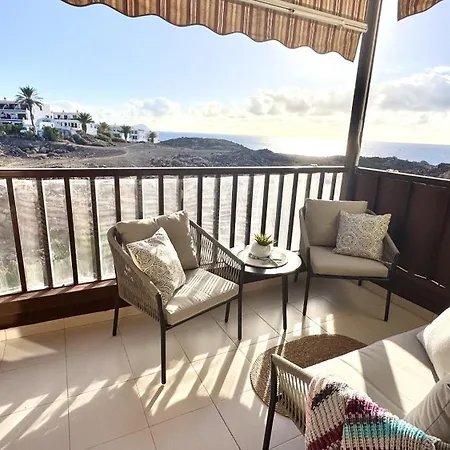 아파트 Sunset Oasis On The *