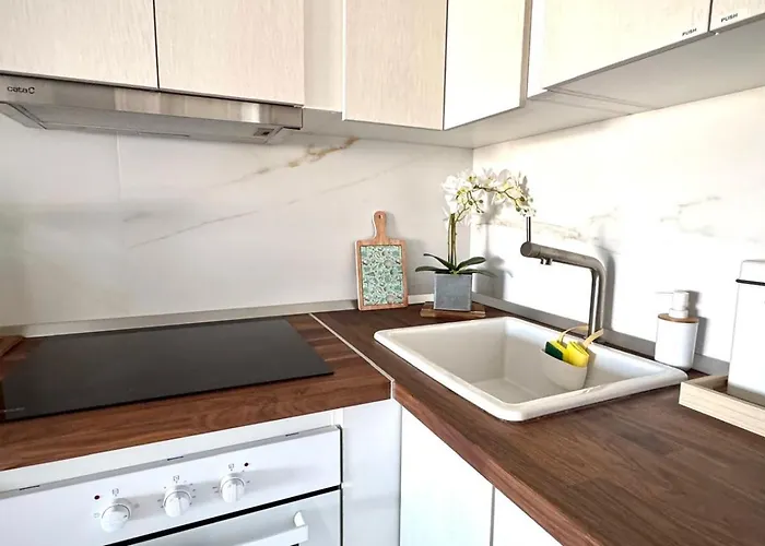 Sunset Oasis On The 公寓