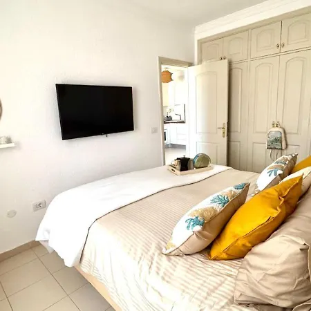 Sunset Oasis On The By Deihu Experiences * Arona